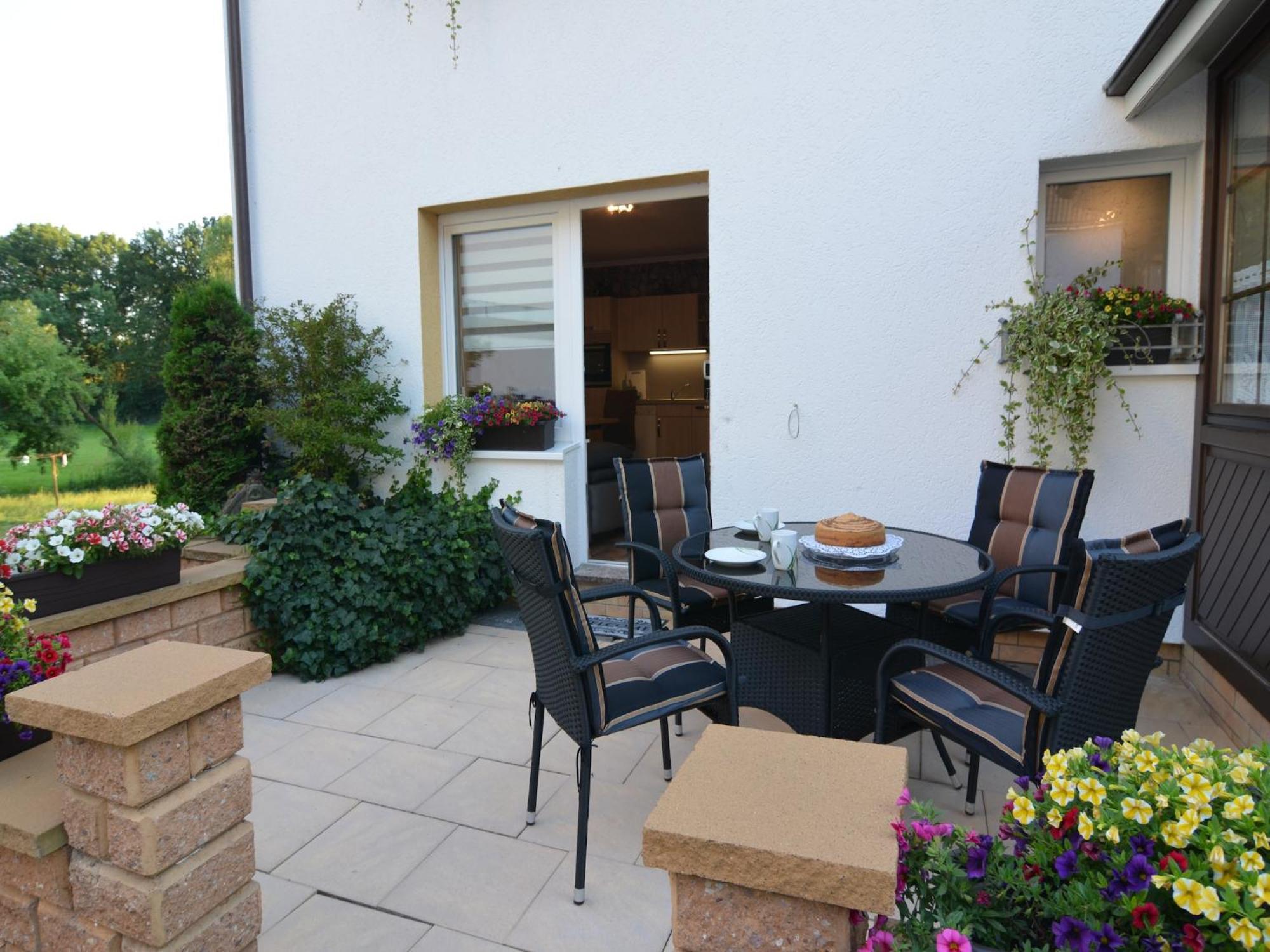 Modern Holiday Home Idyllic Setting With Terrace Medebach Exterior photo